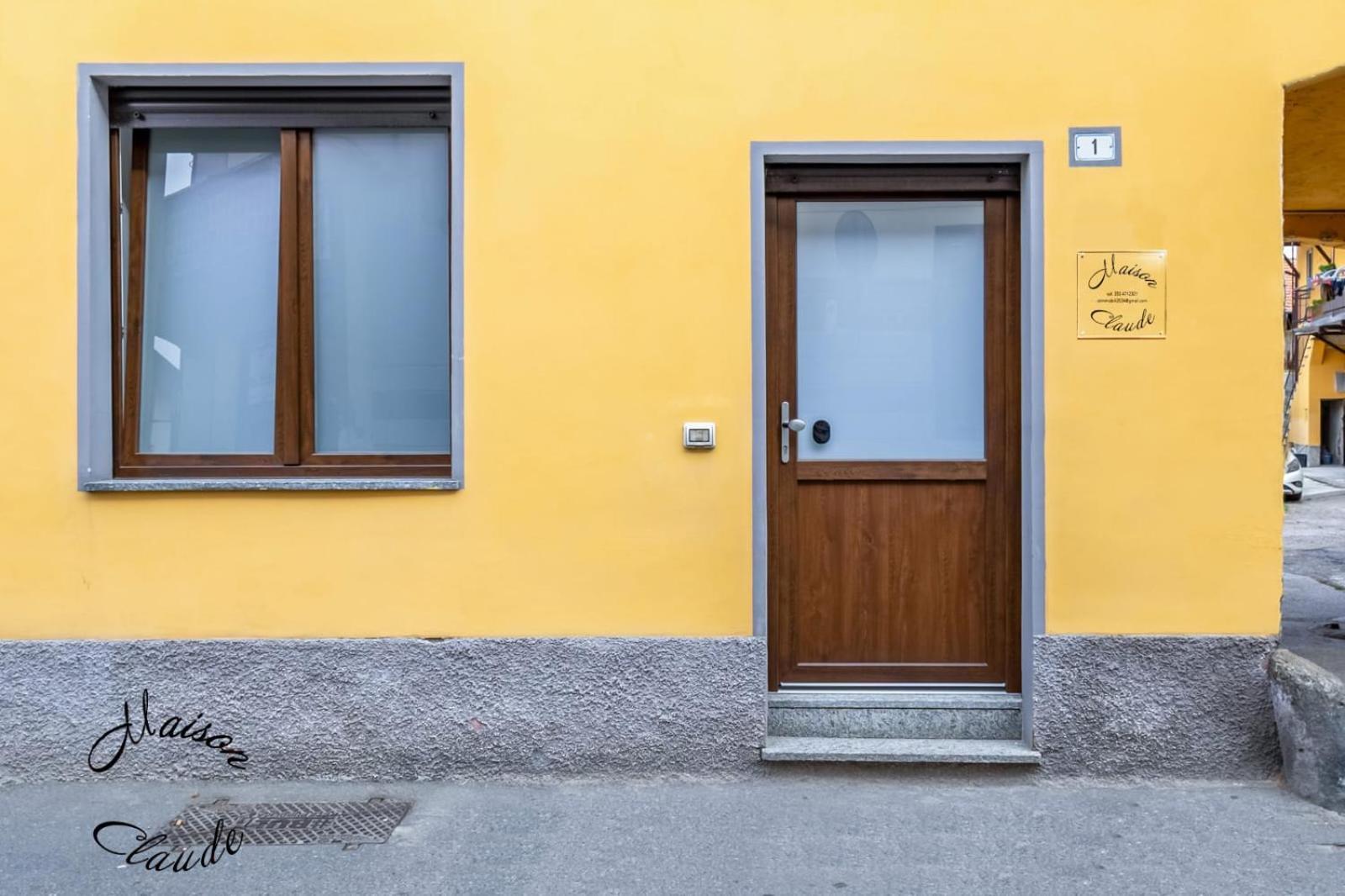 Maison Claude Vittuone Luaran gambar