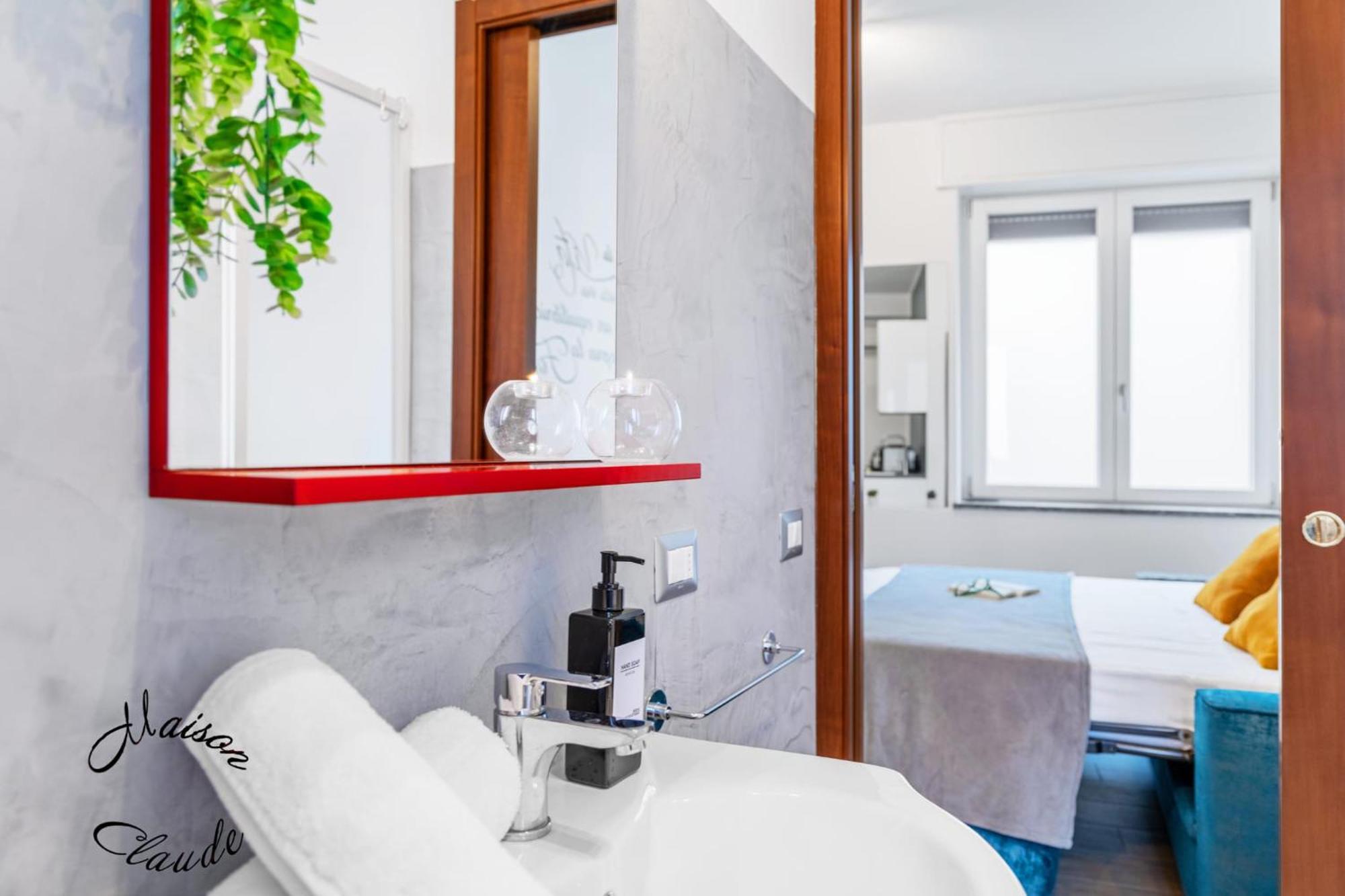 Maison Claude Vittuone Luaran gambar